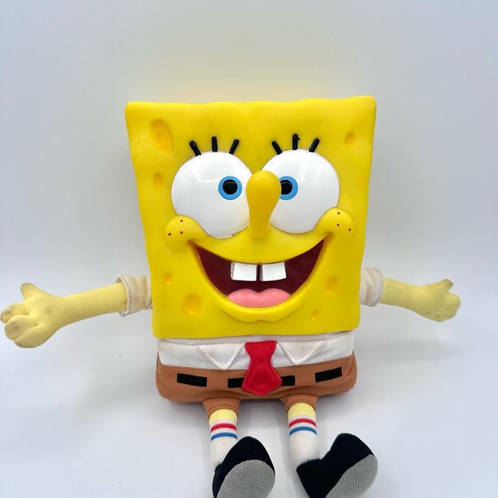 2005 SpongeBob SquarePants Knows Your Name Talking Plush Figure - RARE HTF